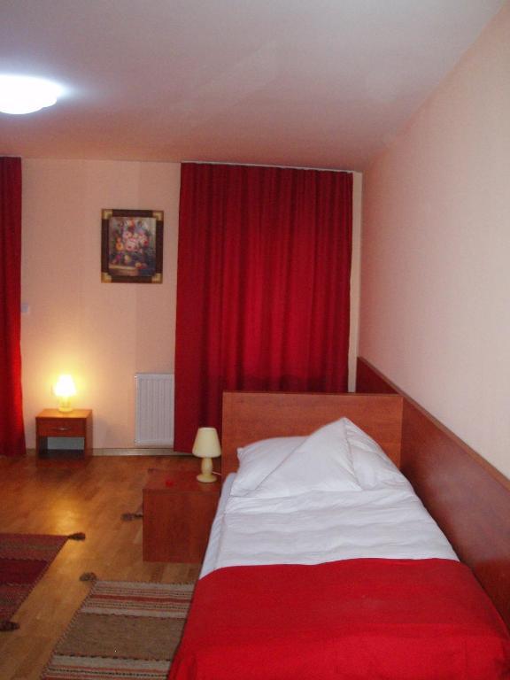 Hotel Jezero Сараєво Екстер'єр фото